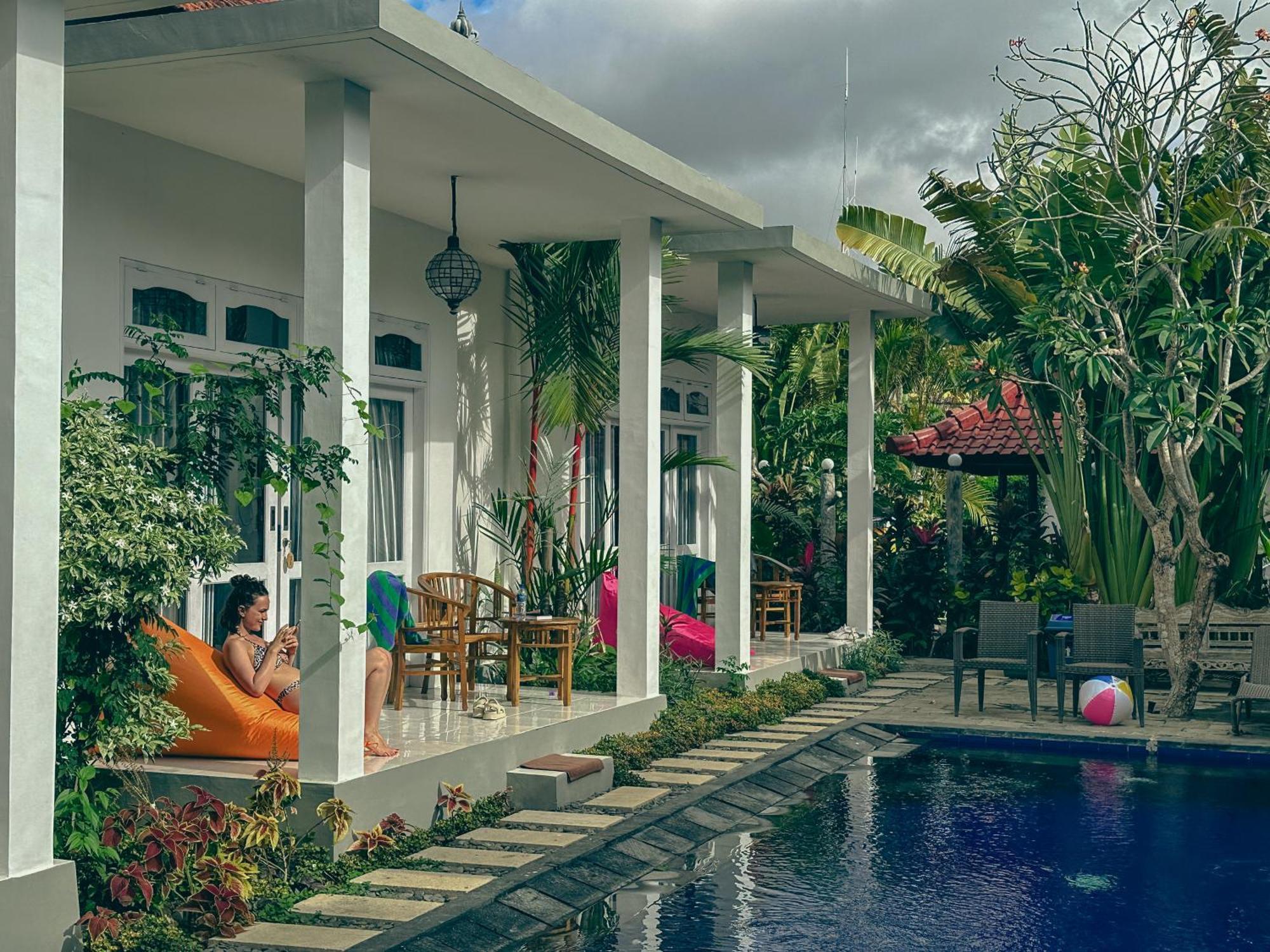 Bali Stuti Jimbaran Inn Extérieur photo