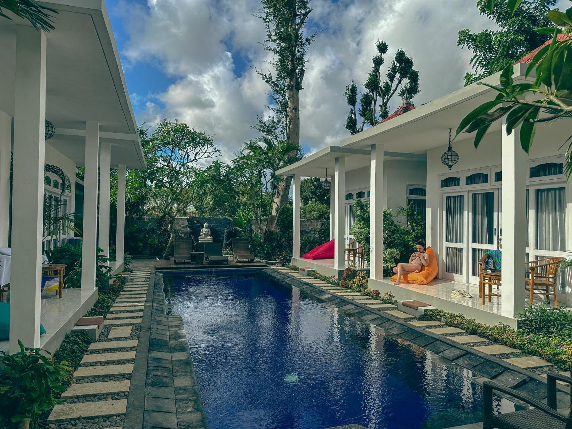 Bali Stuti Jimbaran Inn Extérieur photo