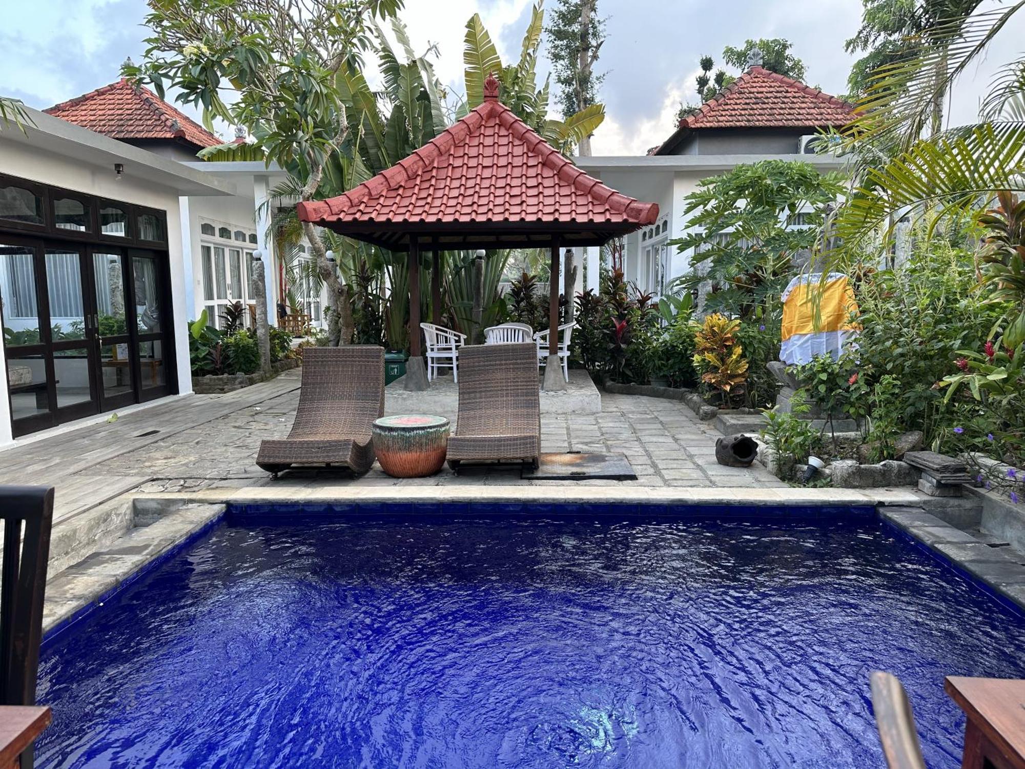 Bali Stuti Jimbaran Inn Extérieur photo